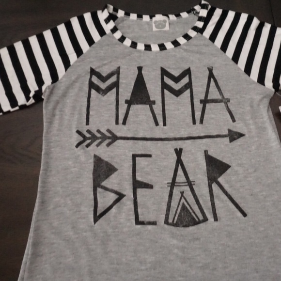 5⭐️1  SM LEFT!!Mama Bear Black Stripe Graphic Tee - Picture 4 of 7